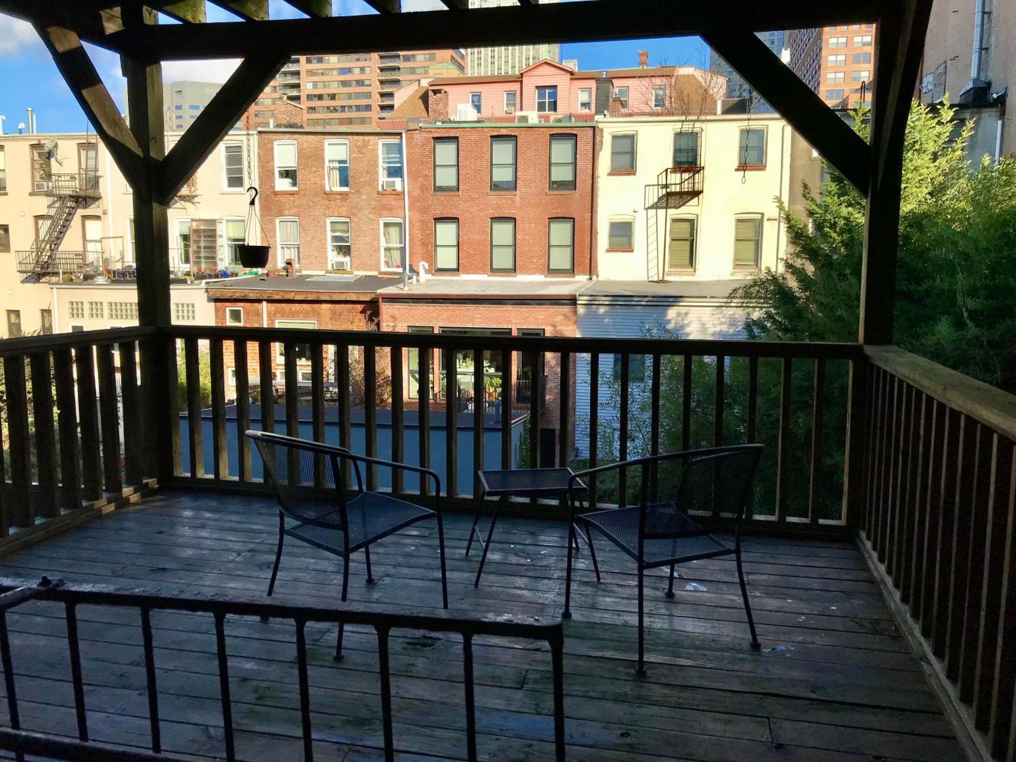 Appartamento Historic 1869 Brownstone 15 Min To Nyc Downtown Jersey City Esterno foto